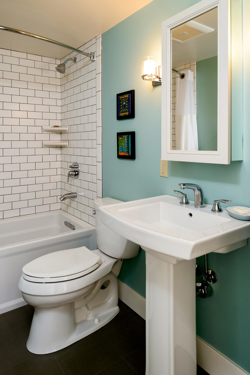 5 Creative Solutions For Small Bathrooms Hammer And Hand 