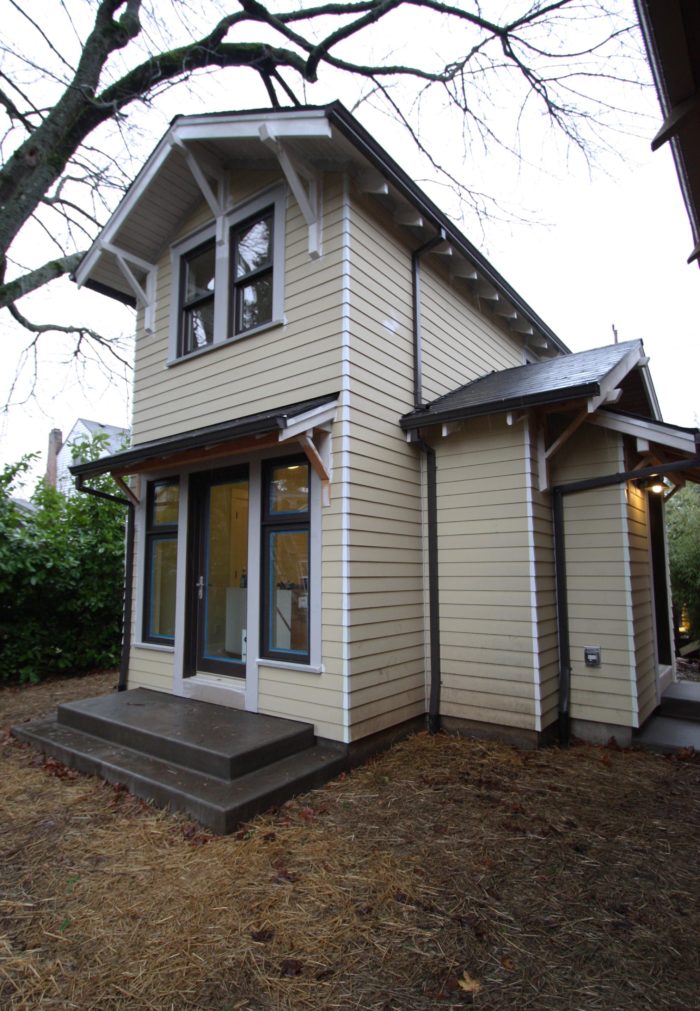 Alameda Ridge Accessory Dwelling Unit by Portland Home Builder Hammer & Hand