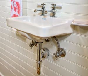 Retro Bathroom Sink and Faucet | Hammer & Hand