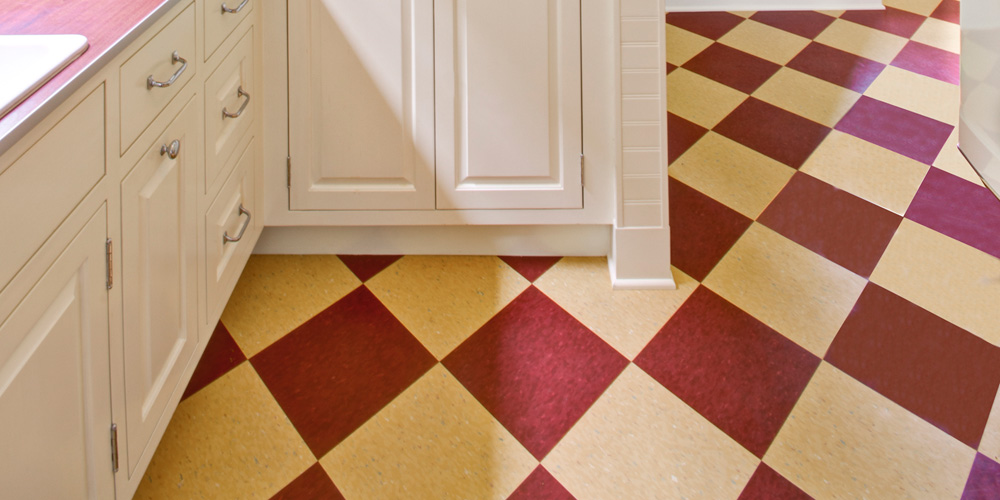 Retro Kitchen Floor Tiles | Hammer & Hand