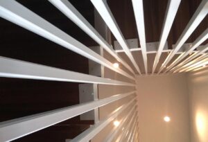 New staircase for mid-century modern home in Dunthorpe neighborhood
