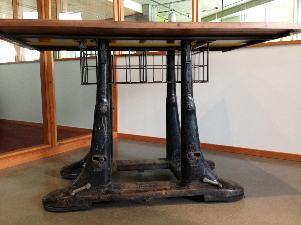 Custom Plans Table Base | Hammer & Hand