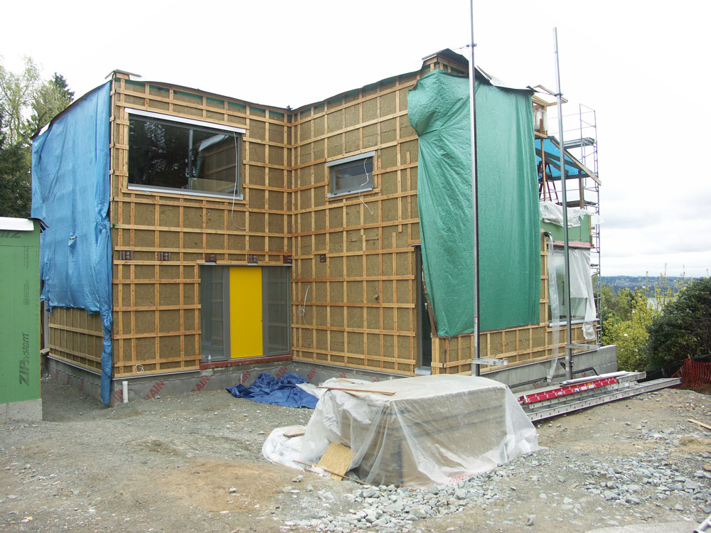 Exterior of Madrona Passive House in Seattle, WA | Hammer & Hand