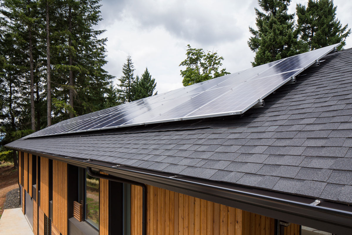 Rooftop solar pv array at Pumpkin Ridge Passive House