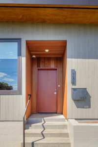 Entry at Orcas Net in Seattle | Hammer & Hand